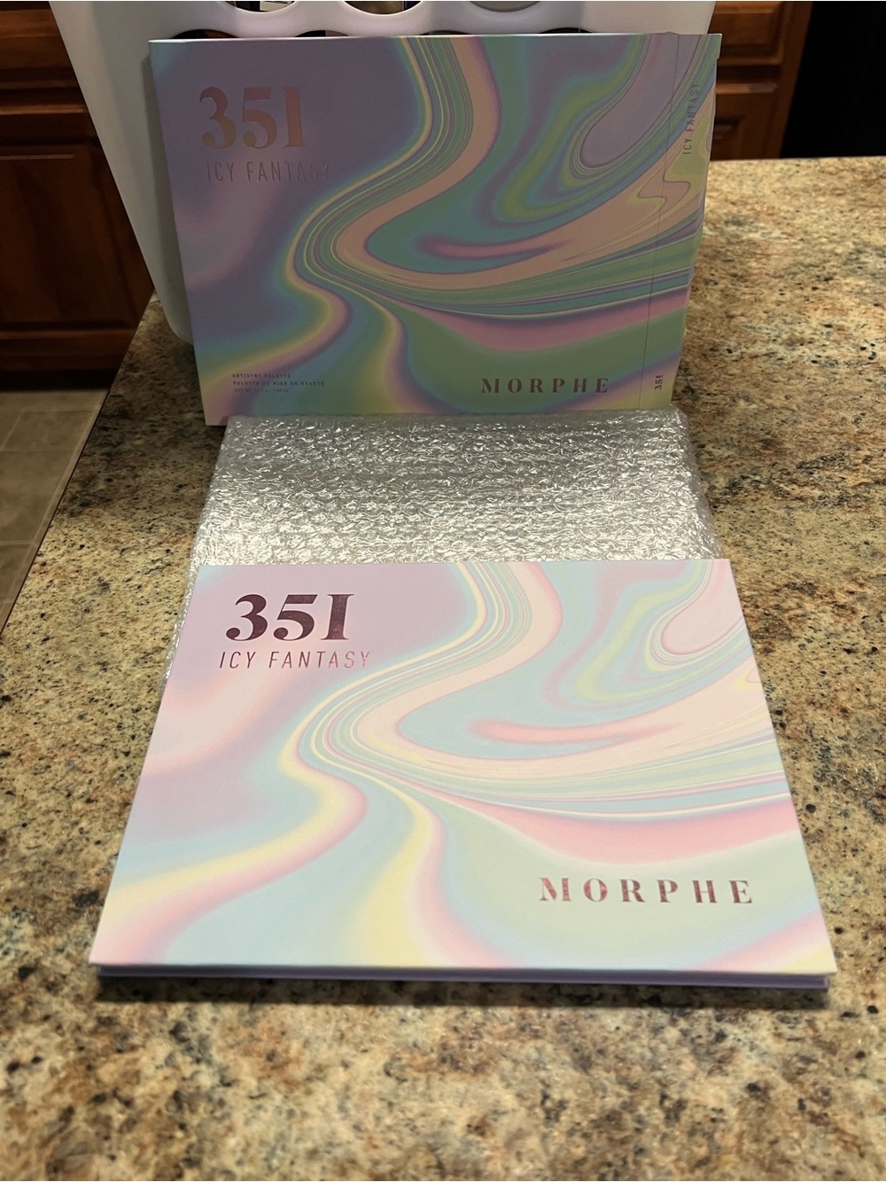 Morphe 35I Icy Fantasy Eyeshadow Palette - Pastel Multicolor